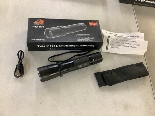 Flashlight with Stun Gun  - Lot 290