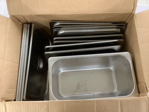 Steam Pans & Lids - Lot 781