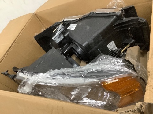 Headlights for Unknown Vehicle - Lot 3059
