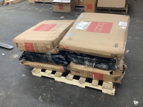 Lot of Zero Gravity Patio Chairs - Uninspected - Lot 111