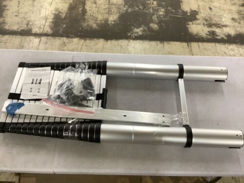 Telescopic Extension Ladder - Lot 640