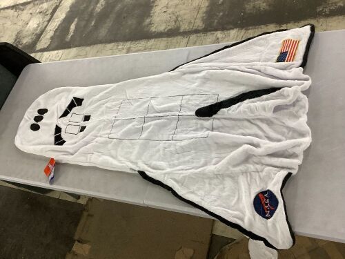 Funziez! Spaceship Sleeping Bag Blanket for Kids  - Lot 729