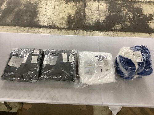 Lot of (4) Bath Robes - Lot 740
