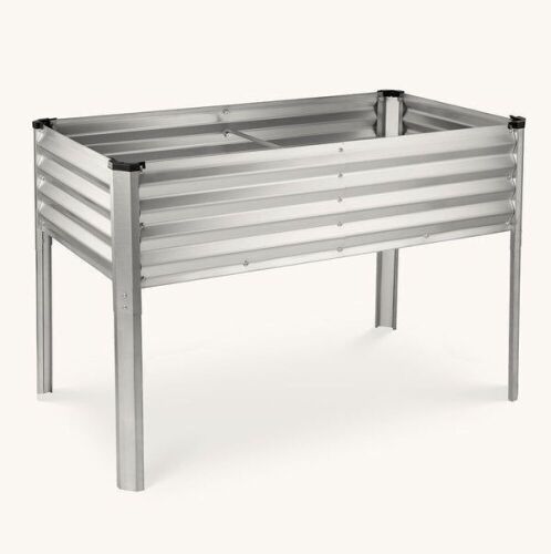 Galvanized Raised Garden Bed 4x2x2.5'  - Lot 752