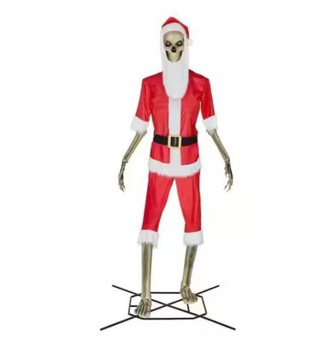 12 ft. Skelly Santa Outfit Kit - Lot 102