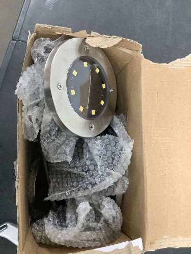 Solar Powered Disk Light - Lot 3289