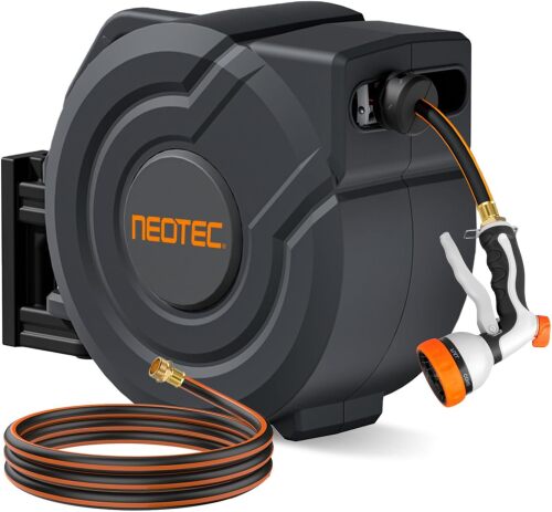 Retractable Hose Reel - Lot 3409