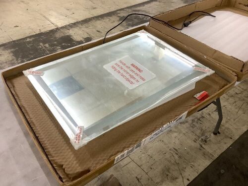 20" x 28" LED Mirror  - Lot 821