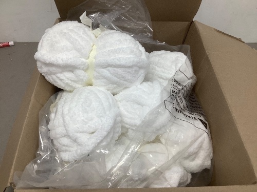 Box of Pure White Chunky Chenille Yarn for Crocheting - Lot 3479