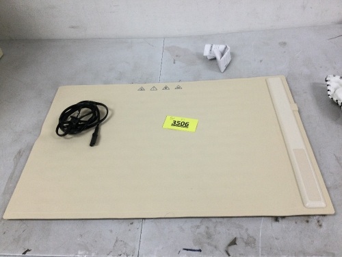 Electric Warming Tray - Lot 3506