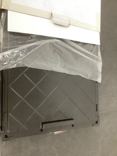 Black Medium Size Pet Door - Lot 3526