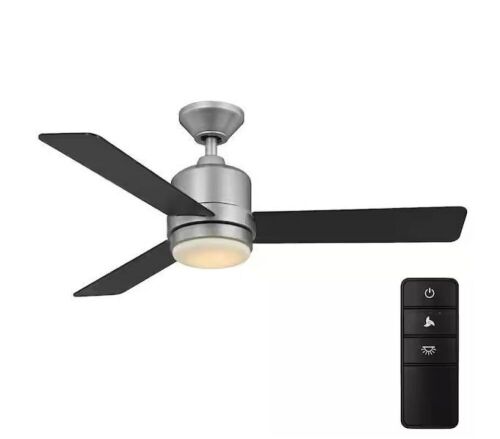 Hampton Bay Castlegate 44 in. Integrated LED Indoor Silver Ceiling Fan with 3 Reversible Blades, Light Kit and Remote Control - Lot 217