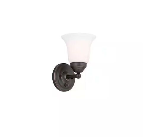 Hampton Bay Ashurst 1-Light Oil-Rubbed Bronze Wall Sconce with Switch - Lot 341