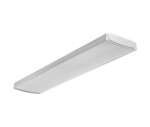 Lithonia Lighting Contractor Select 4 ft. Dimmable 3500K Soft White Integrated 4200 Lumen LED Curved-Basket Wrap Light - Lot 453