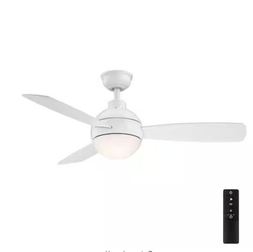 Home Decorators Collection Alisio 44 in. LED White Ceiling Fan with Light and Remote Control - Lot 516
