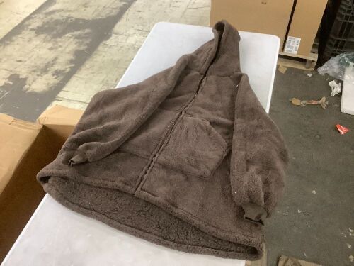 Oversized Fuzzy Jacket - Lot 684