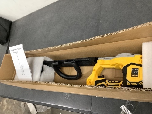 Cordless Hedge Trimmer - Lot 3685