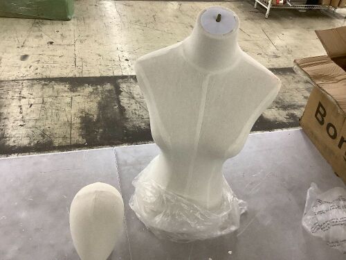Female Mannequin Torso  - Lot 662