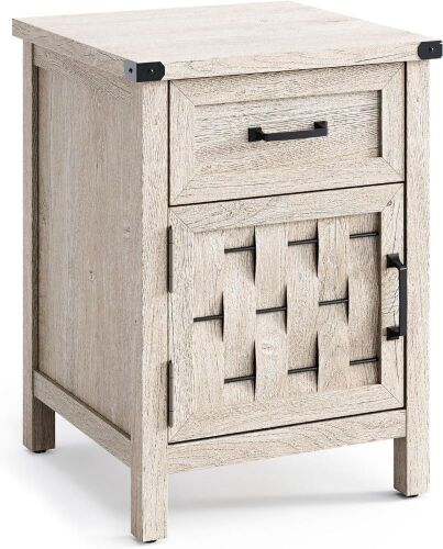 LINSY HOME Farmhouse End Table - Lot 135