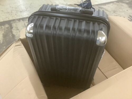 Hardside Luggage - Lot 257