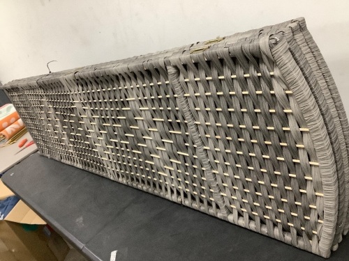 Room Divider, 4 Panel Folding Privacy Screen - Lot 4495