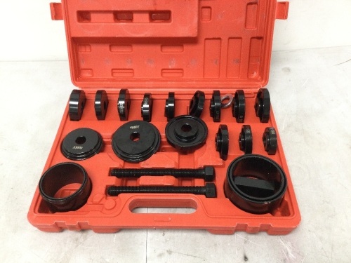 OMT Wheel Bearning Removal Adapter Puller Set - Lot 4541