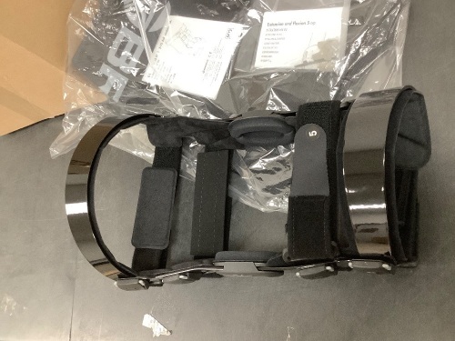 Breg Z-12 Adjustable OA Knee Brace - Lot 4622