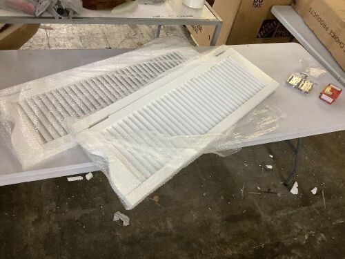 Swinging Double Half Door, 30 x 42in - One Door Damaged - Lot 268