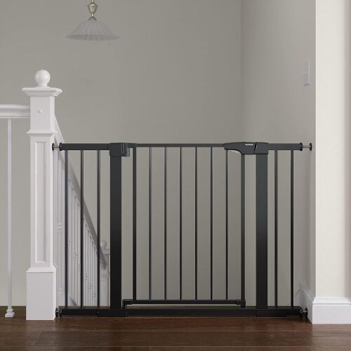 Mumeasy Baby Gate, 29.6"-46" - Lot 427