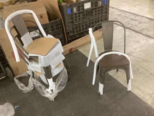 Lot of (4) Dining Chairs  - Lot 543