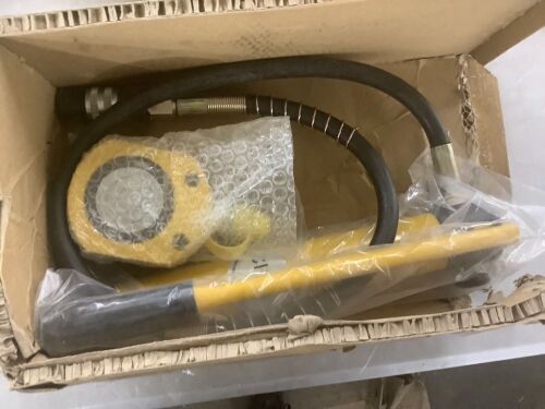 Portable Hydraulic Jack - Lot 848