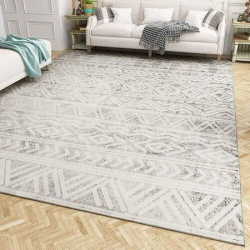 Area Rug 8.5' Wide - Lot 587