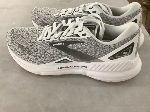 Brooks Adrenaline GTS 23 Running Shoes, Size 9 - Authenticity Unknown  - Lot 726