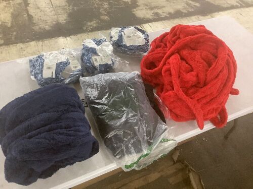 Lot of (6) Robes, Various Sizes  - Lot 771