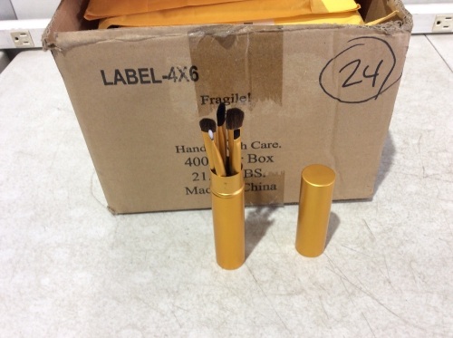 Lot of (24) Make Up Brush Sets  - Lot 314