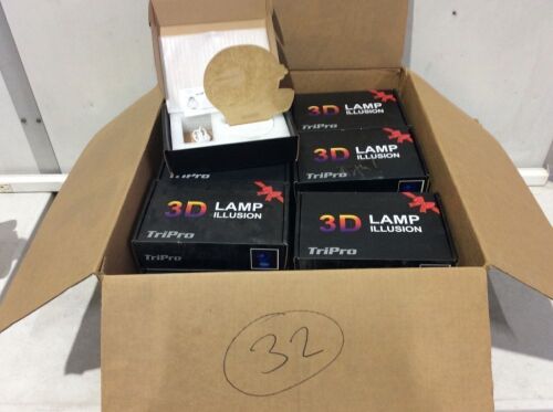 Lot of (32) Buffalo Bills 3D Illusion Lamps - Lot 358