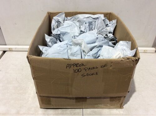 Lot of Approx (100) Pairs of Socks - Lot 381