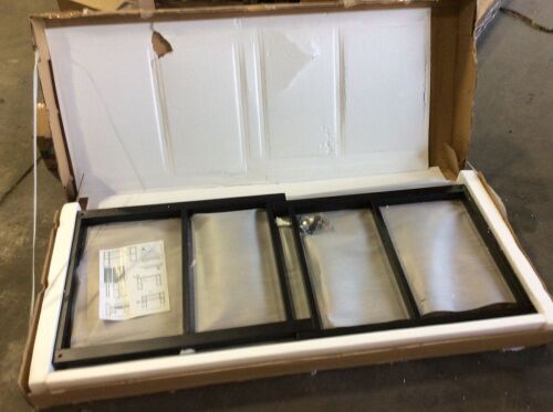 Console Table  - Lot 551