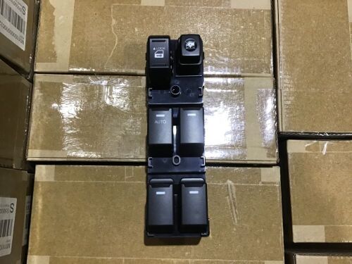 Case of (21) Power Window Switches, Unknown Fit - Lot 569