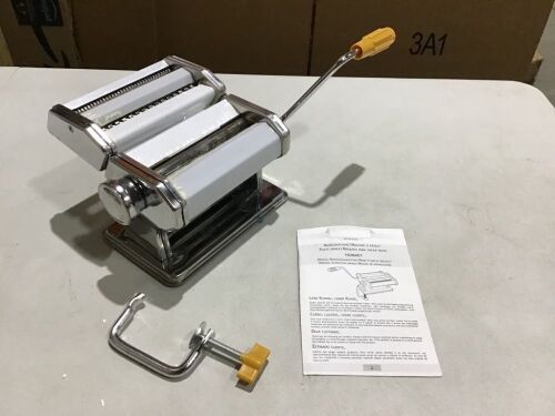 Pasta Maker  - Lot 597