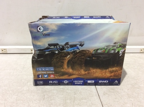 GizmoVine 2.4GHz 2WD 1/18 Scale Remote Control Monster Truck  - Lot 762
