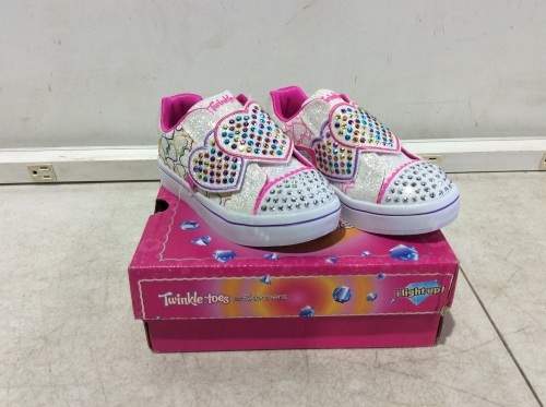 Skechers Kids Twinkle Toes Light Up Shoes, Size 9  - Lot 770