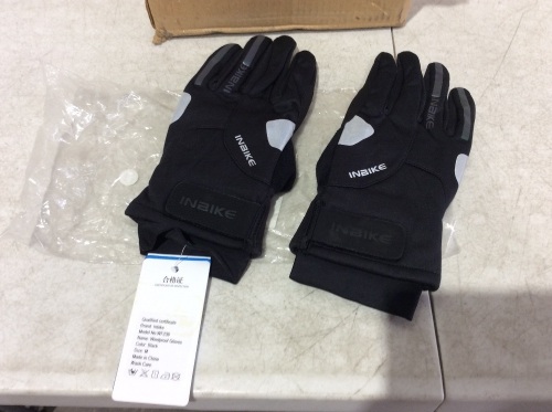 Lot of (8) Inbike Windproof Winter Gloves, Medium  - Lot 784