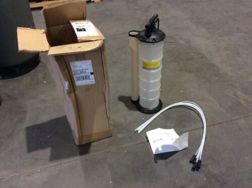 VEVOR 7 Liter Manual Fluid Extractor Oil Changer Vacuum Pump  - Lot 911
