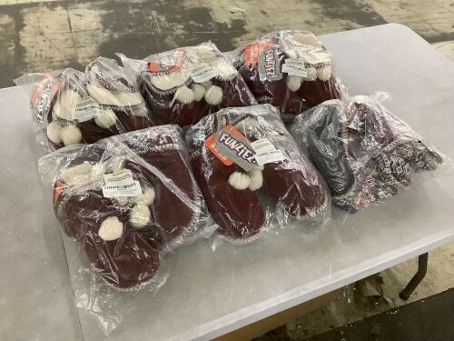 Lot of (6) Women's Bootie Slippers, Medium 7-8 - Lot 561