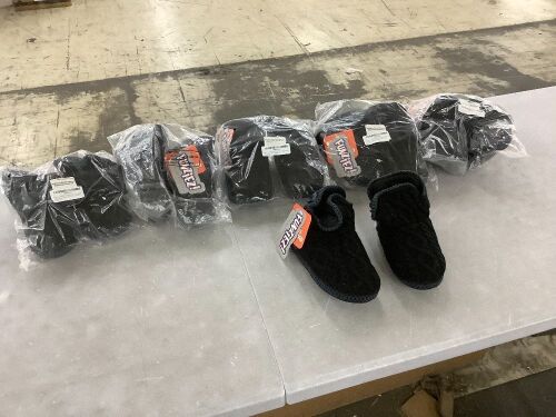 Lot of (6) Women's Bootie Slippers - Lot 866