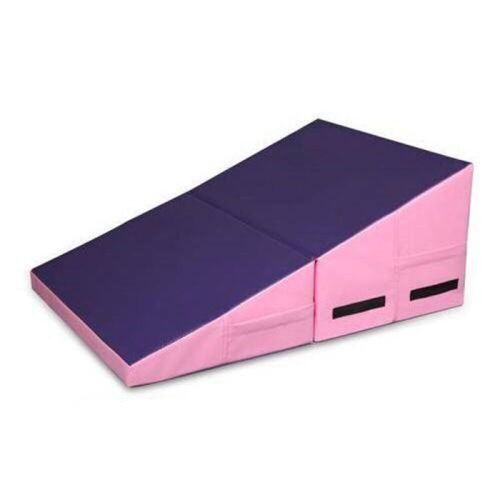 Kids Incline Gymnastics Mat, 32.7" x 23.6" x 13.4" - Lot 711