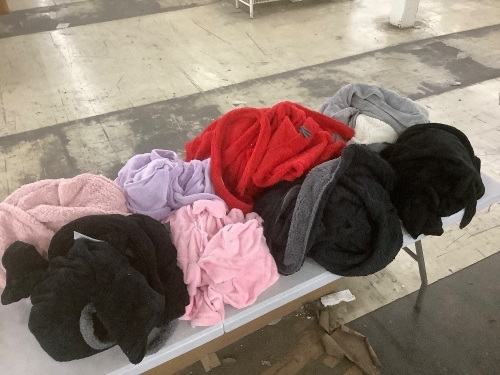 Lot of (12) Bath Robes - Lot 459