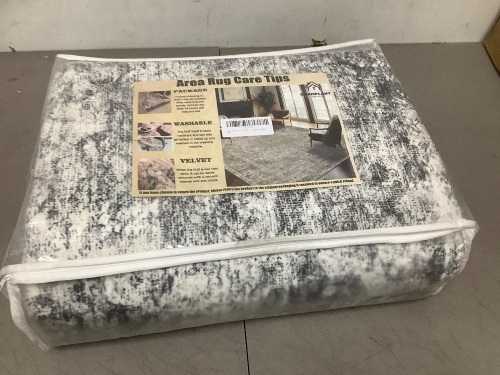 8x10 Area Rug - Lot 5177