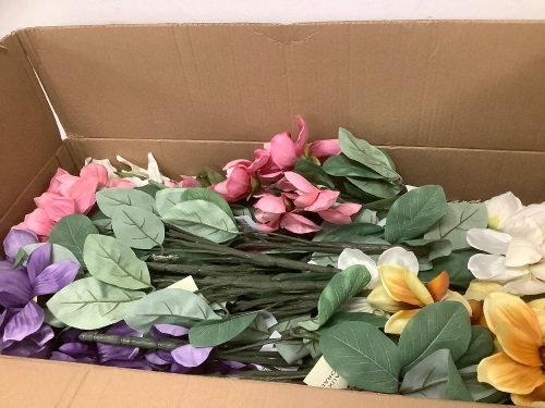 Box of Multi-Color Artificial 5 Stem Flowers 36 Pack - Lot 4916